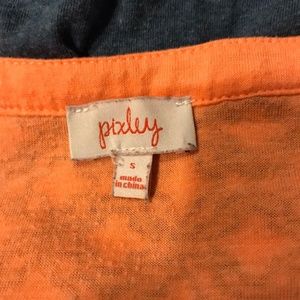 Pixley Tops - Pixley Orange Blue V Neck 3/4 Sleeve Tee Small AB Pixley Tops - Pixley Orange Blue V Neck 3/4 Sleeve Tee Small AB